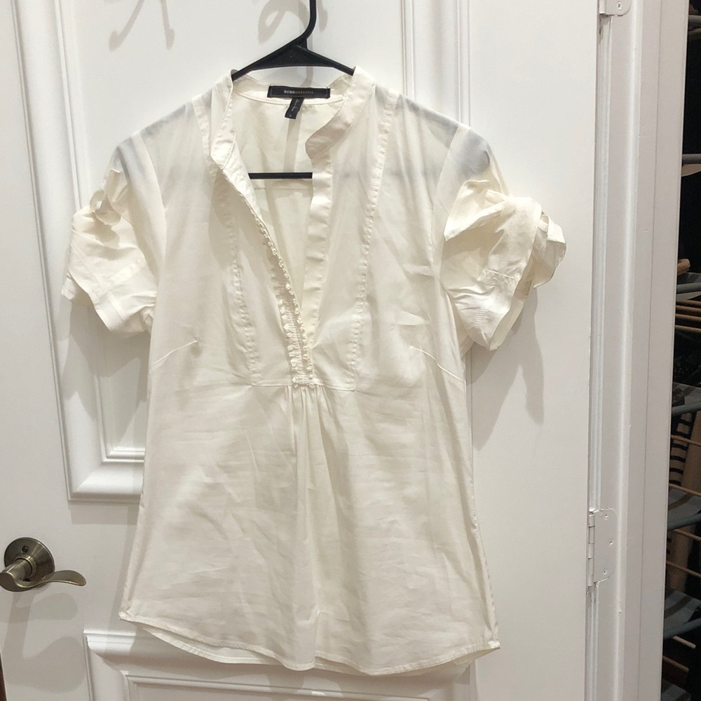 BCBGMaxAzria Cream Blouse with Ruffle Detail